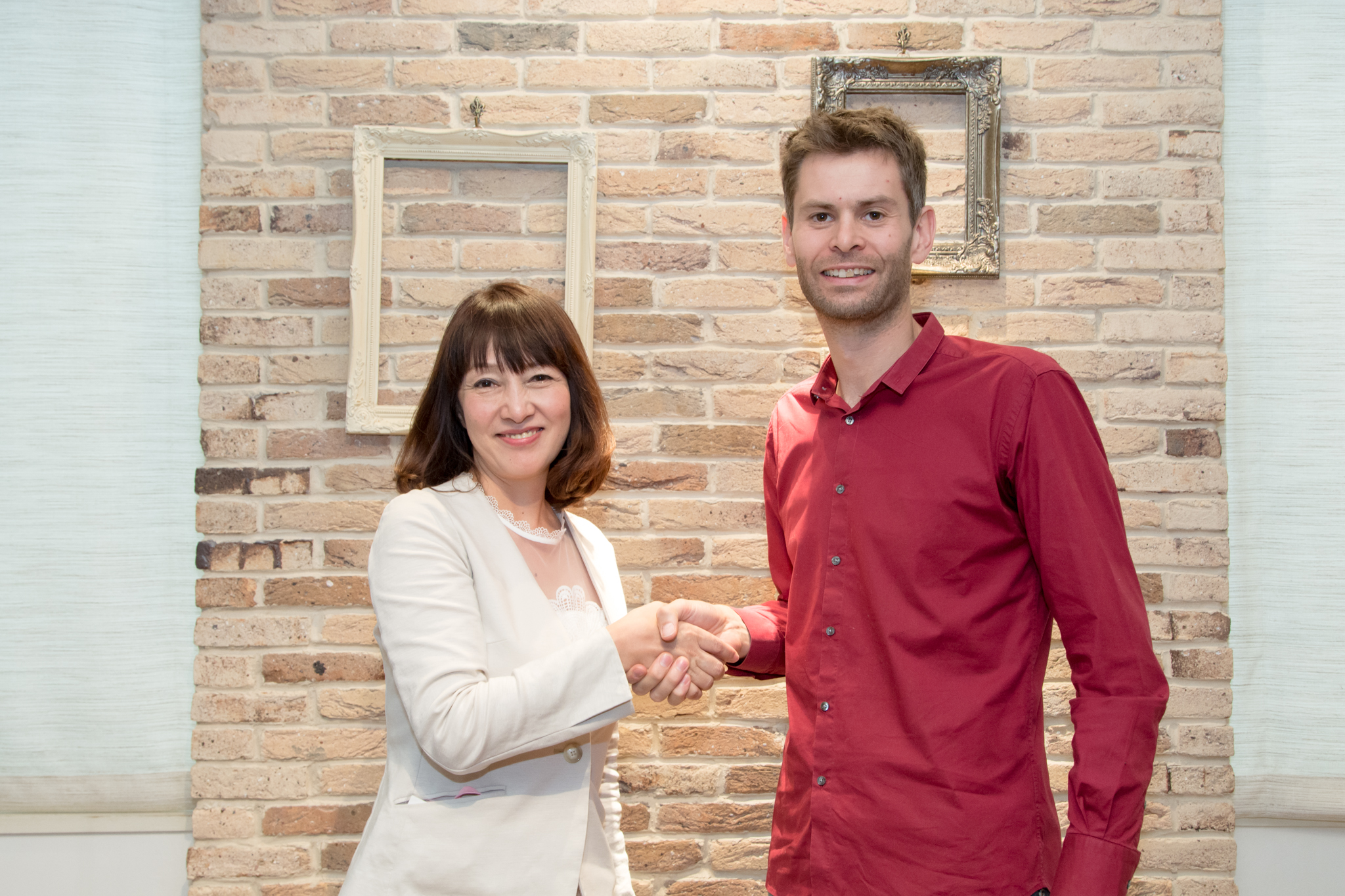 ブノア社長の来日セミナー時の記念写真（代表・盛山葉子）